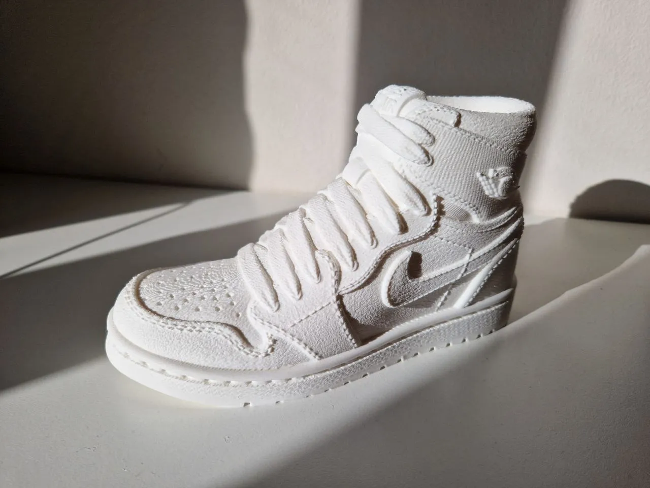 Nike Air Jordan 1 - CLOSED MESH view 3