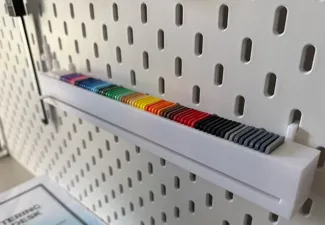 Linear Filament Swatch - compatible w Ikea Skadis
