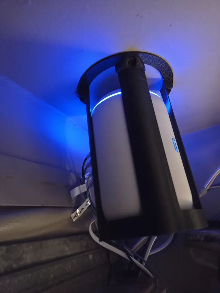 Ubiquiti Dream Router 7 Ceiling Mount - Free 3D Print Model - MakerWorld