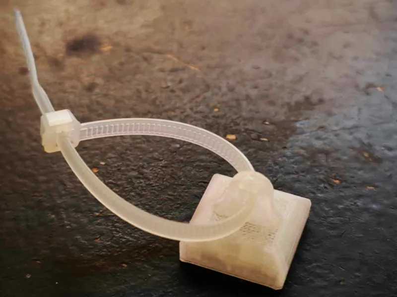 mountbracket for small ziptie