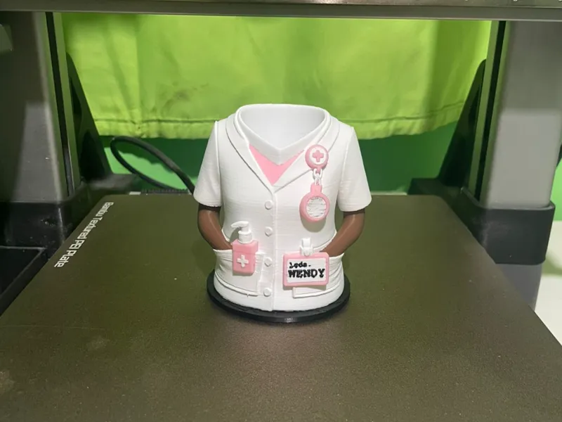 SOPORTE PARA BOLIGRAFOS ENFERMERA