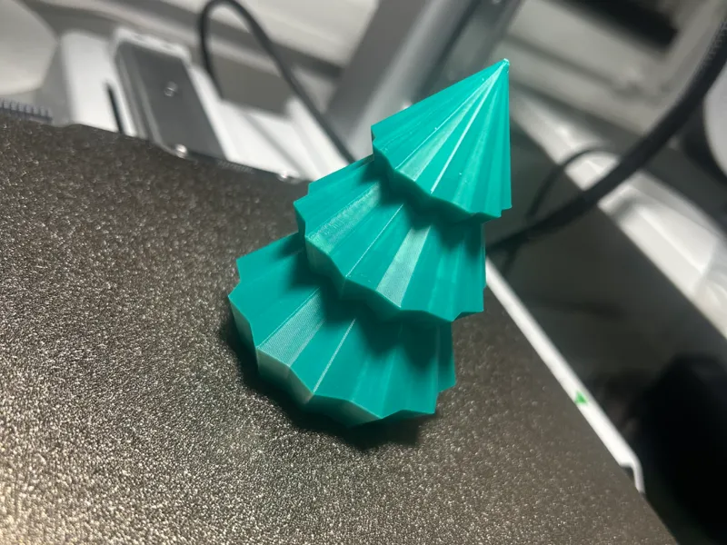 Christmas Tree - Alcohol & Wine Bottle Top
