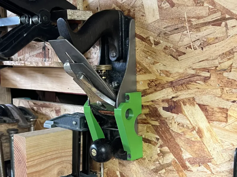 Screw-On Holders for Stanley Hand Planes 