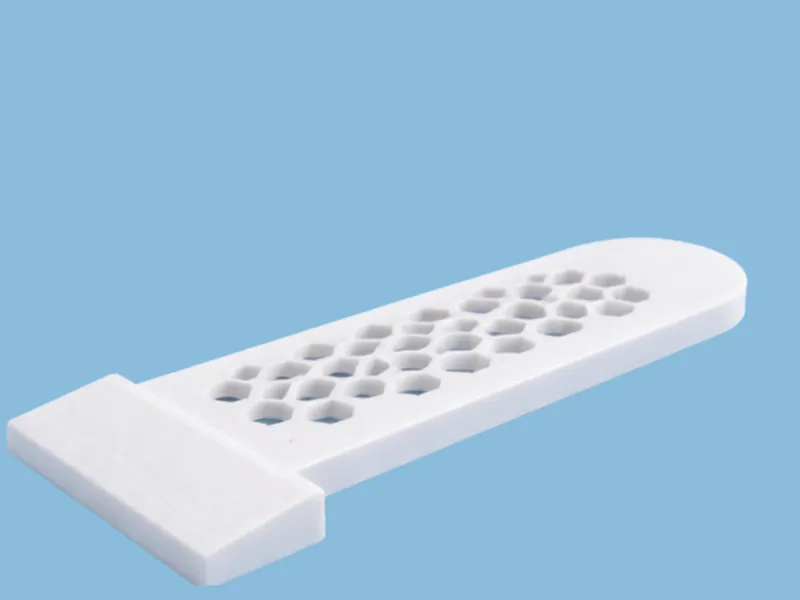 Lightweight Bed Scraper