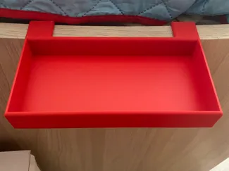 Vassoio/contenitore per letto