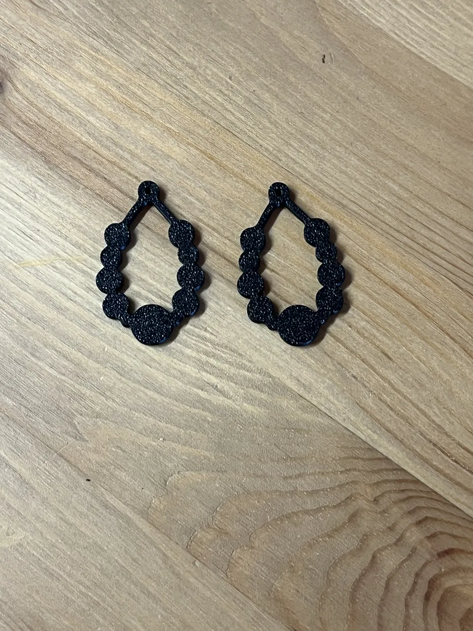 earrings view 2