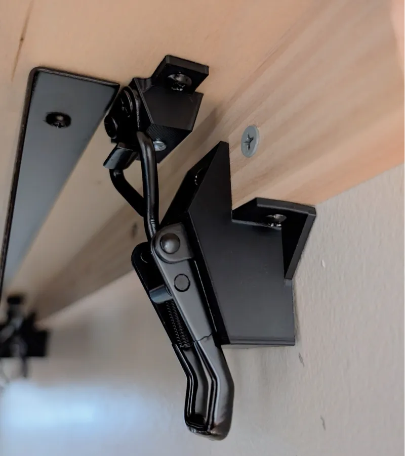 Toggle Clamp Latch Bracket for Desk