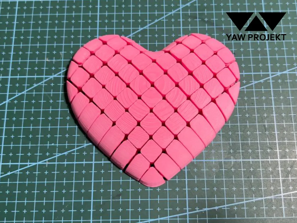 FLEXI HEART FIDGET - Free 3D Print Model - MakerWorld