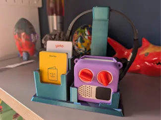 Yoto Mini Dock with Headphone Stand