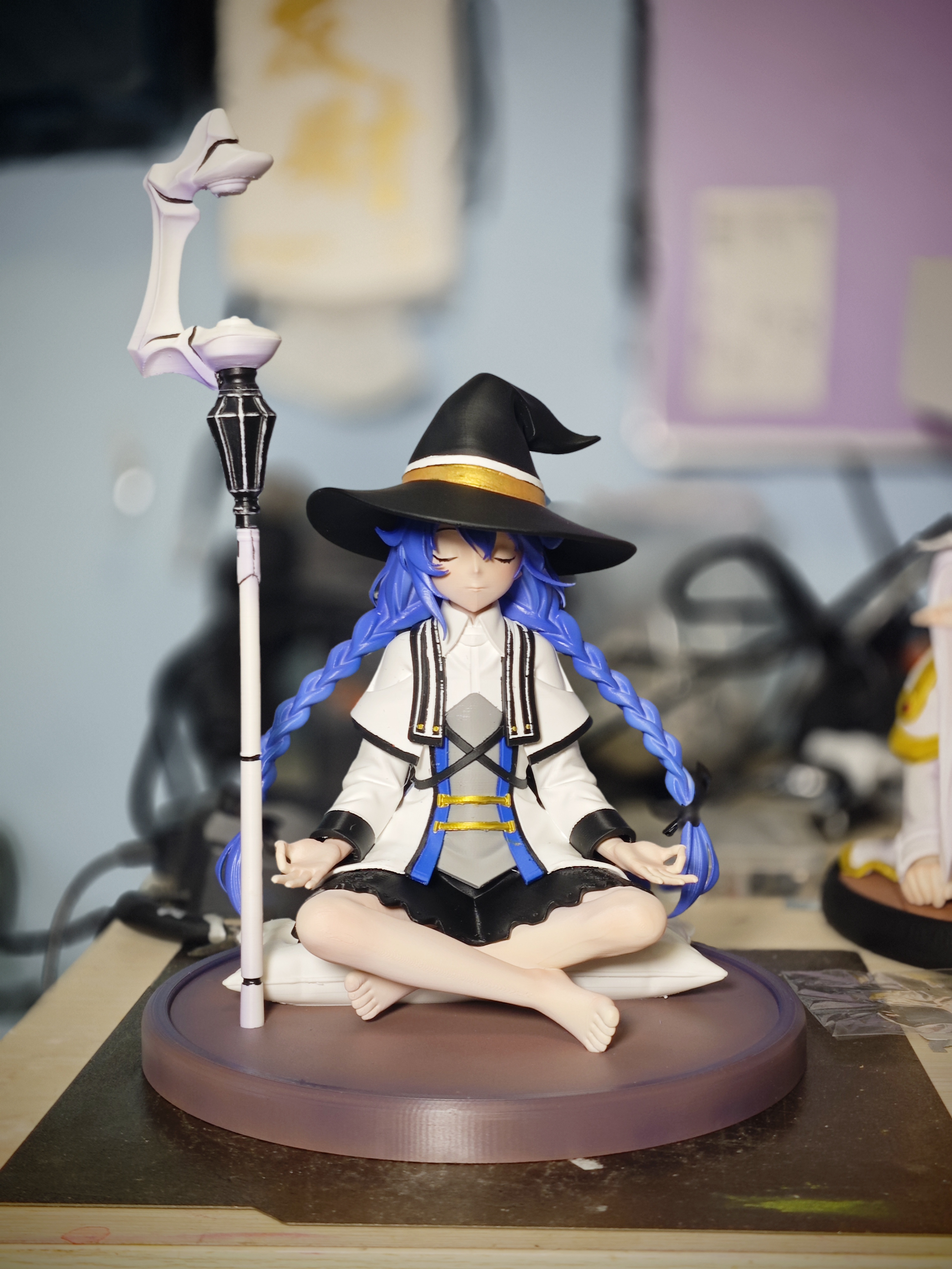 Miniatura 1 do modelo 3D 《无职转生》洛琪希 坐姿手办 高20cm 已分件 易上色 多色打印