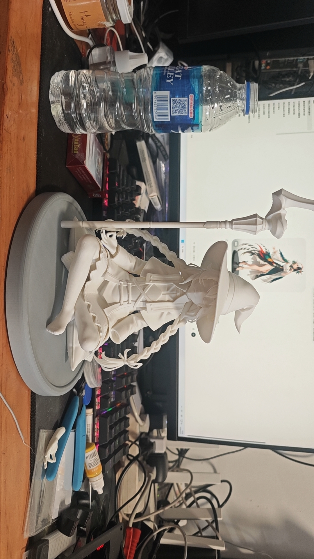 Miniatura 2 do modelo 3D 《无职转生》洛琪希 坐姿手办 高20cm 已分件 易上色 多色打印