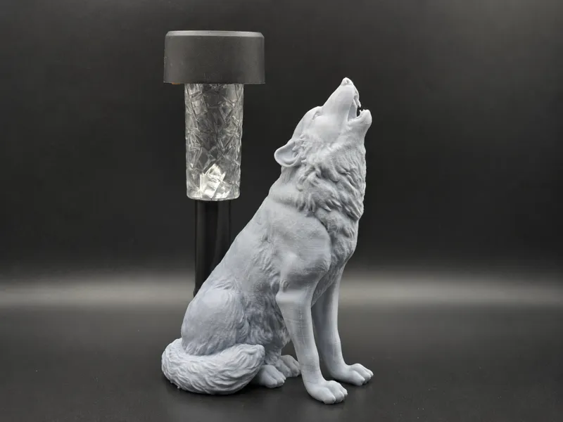 Howling Wolf Solar Light Holder