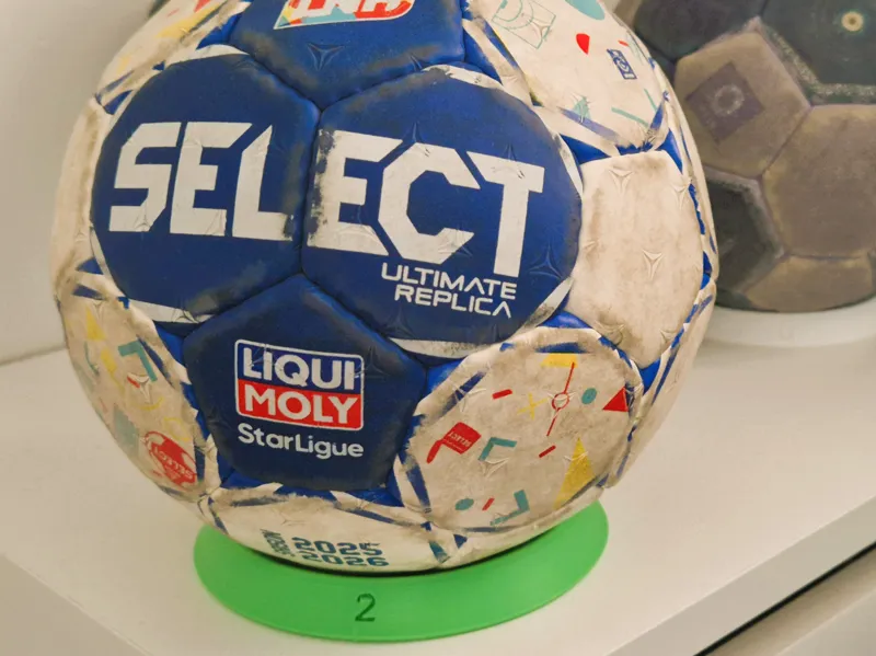 Support Ballons de handball différentes tailles