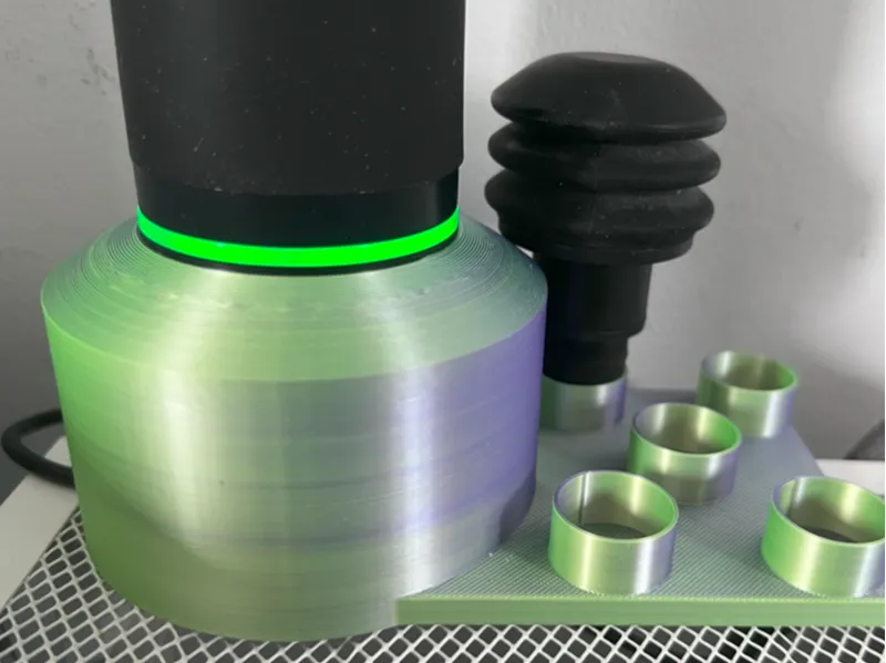 Massage gun charging stand hyperice hypervolt 