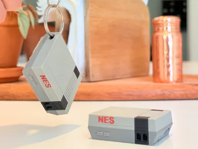 NES Keychain Miniature