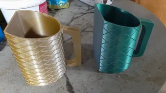 Scoop Horse feeding cup