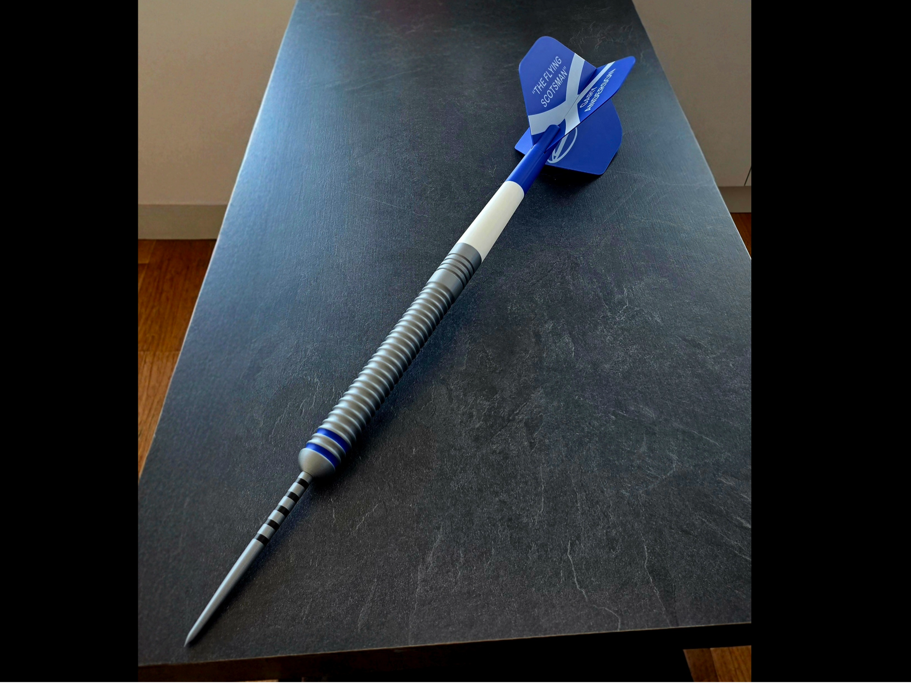 Gary Anderson Giant Dart