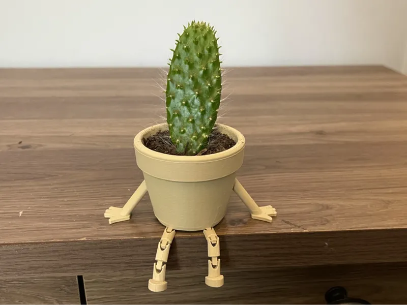 Articulated Flower Pot Buddy 