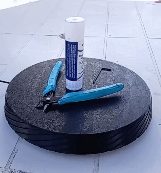 Lazy susan motorized turntable, no soldering