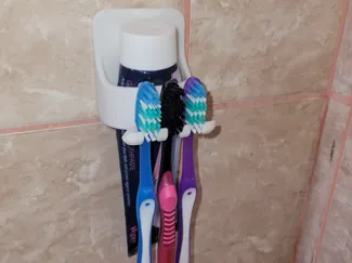 Compact Wall-Mounted Toothbrush+Toothpaste Holder