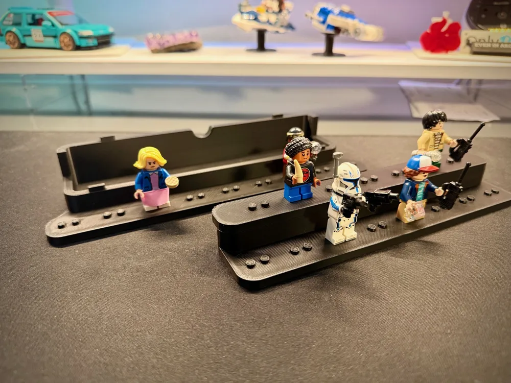 BRICK MINIFIG/ MINIFIGURE DISPLAY STAND W/ STORAGE - Free 3D Print ...