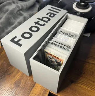 Card Sleeve Single Row -Football-