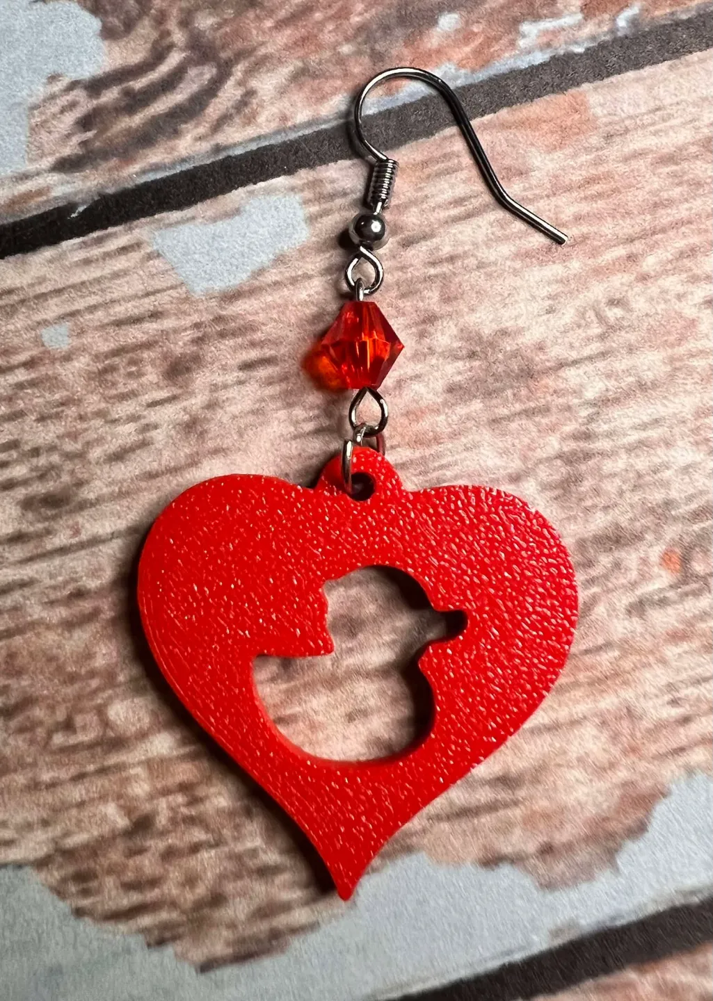 heart earring with duck cut out view 3