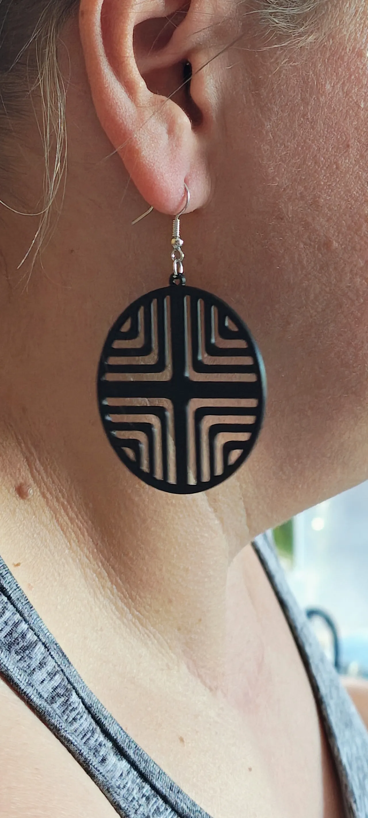 large earrings view 3