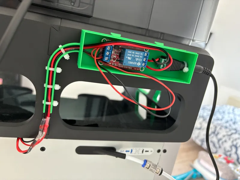 Led with relay