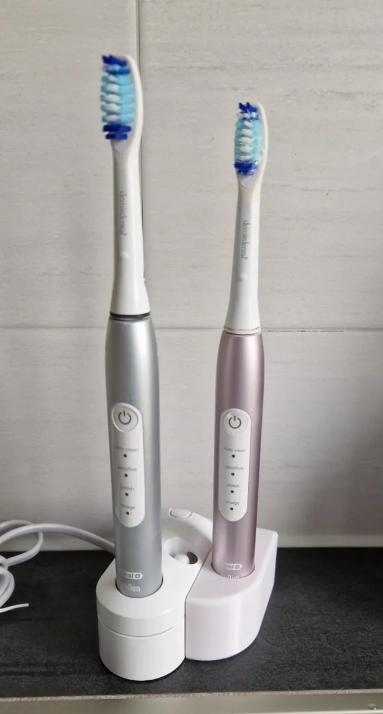 Oral-B Pulsonic Base for 2 Toothbrushes