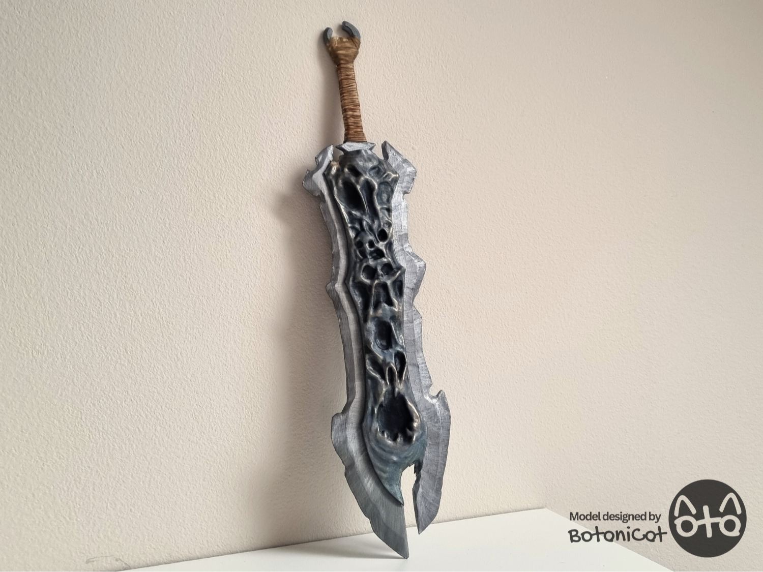 Darksider - Chaoseater sword