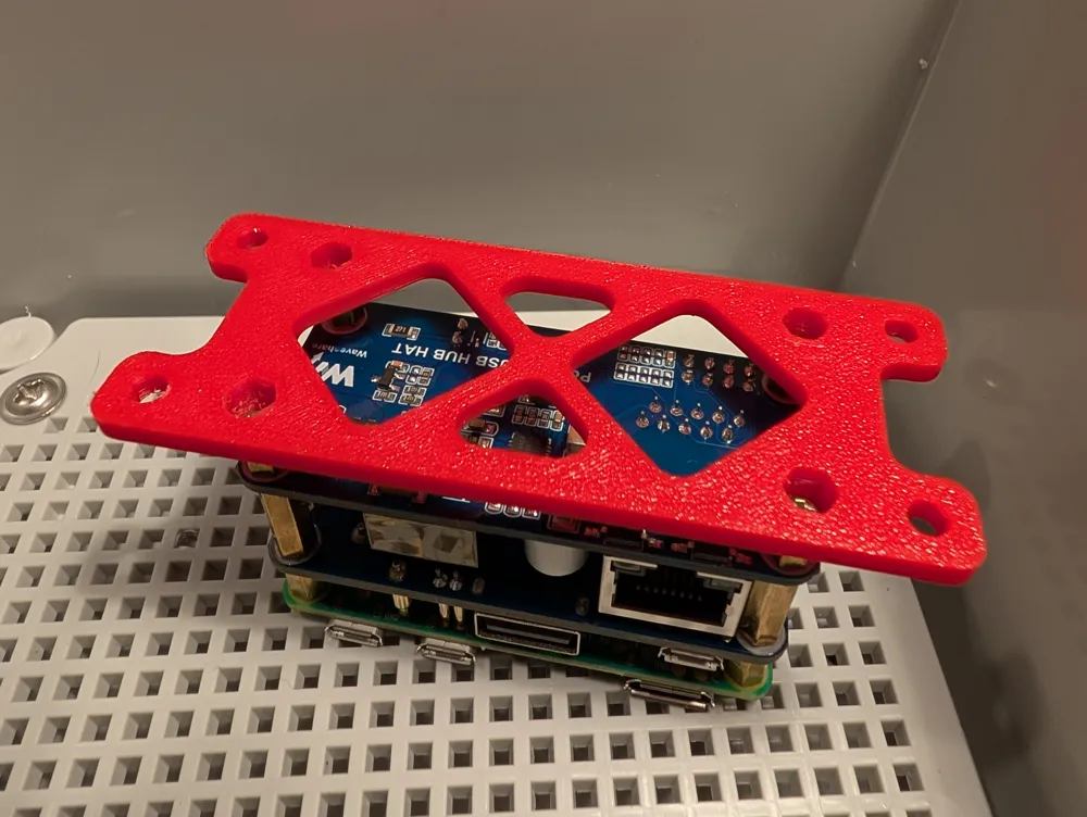 Mounting Plates for Raspberry Pi Zero, W, 2 W - Free 3D Print Model ...