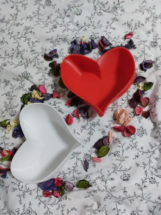 Schale in Herzform - Heart shaped bowl