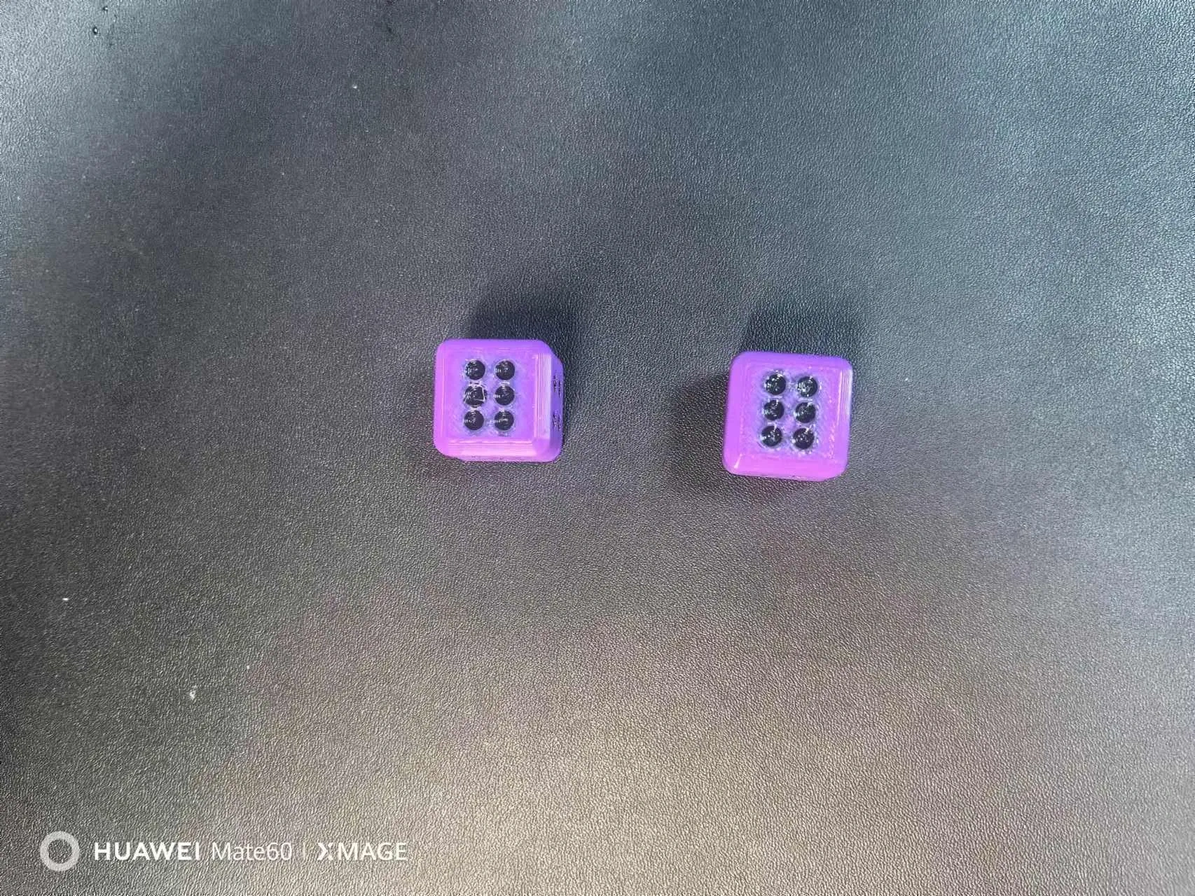 Miniatura 2 do modelo 3D 双66天牌骰子,赌神骰子,把把双66,作弊骰子,周末聚会游戏玩具.
