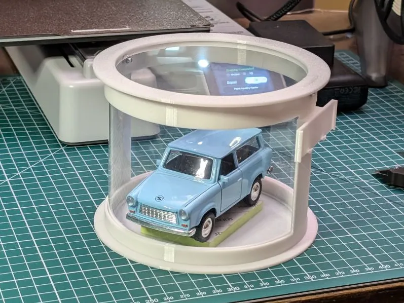 Transparent cylindrical mini figure case
