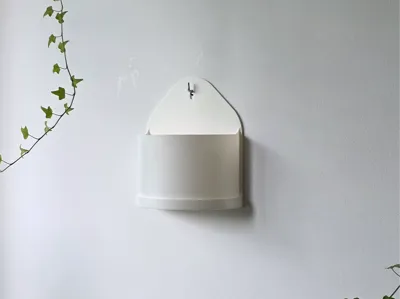 Wall planter