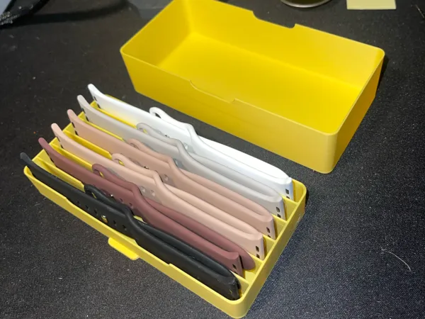Boîte avec couvercle pour bracelets Apple Watch (6 places)