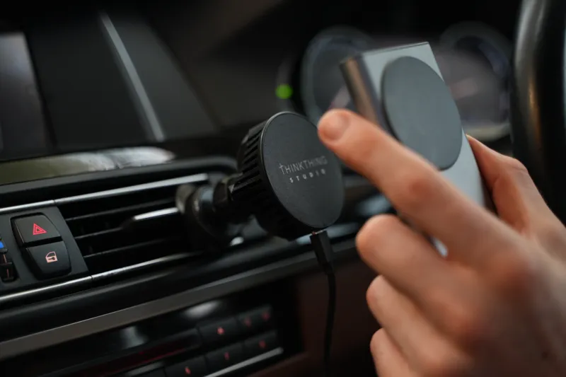 MagSafer 3_1 X car_mount
