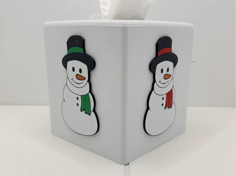 Snowman Square tissue box clover