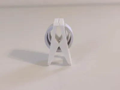 Universal clip with a safety margin