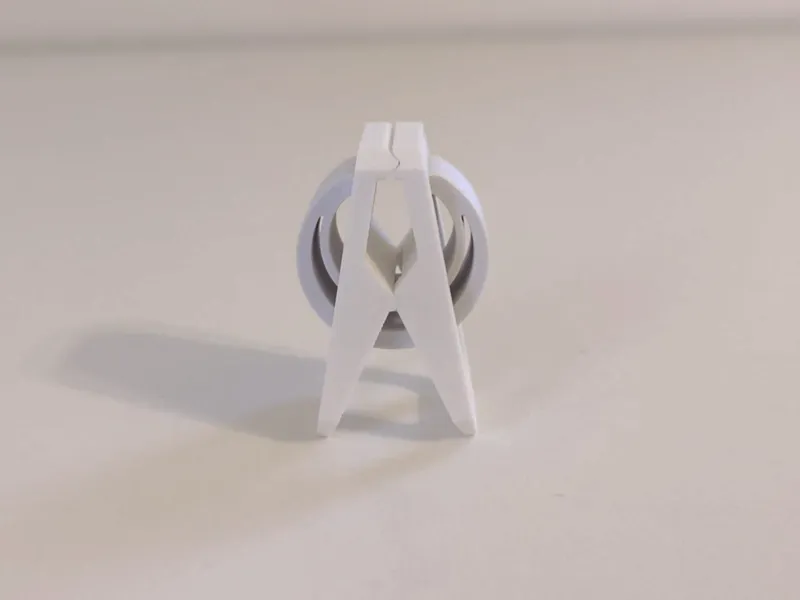 Universal clip with a safety margin