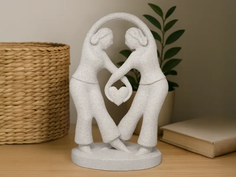 Minimalist Friendship Statue- Two Women Heart