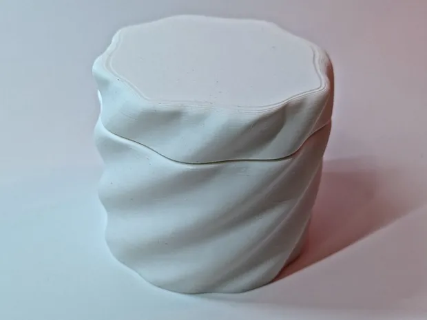 Spiral Jar - Threaded lid