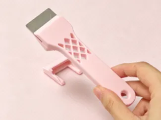 Practical shovel handle