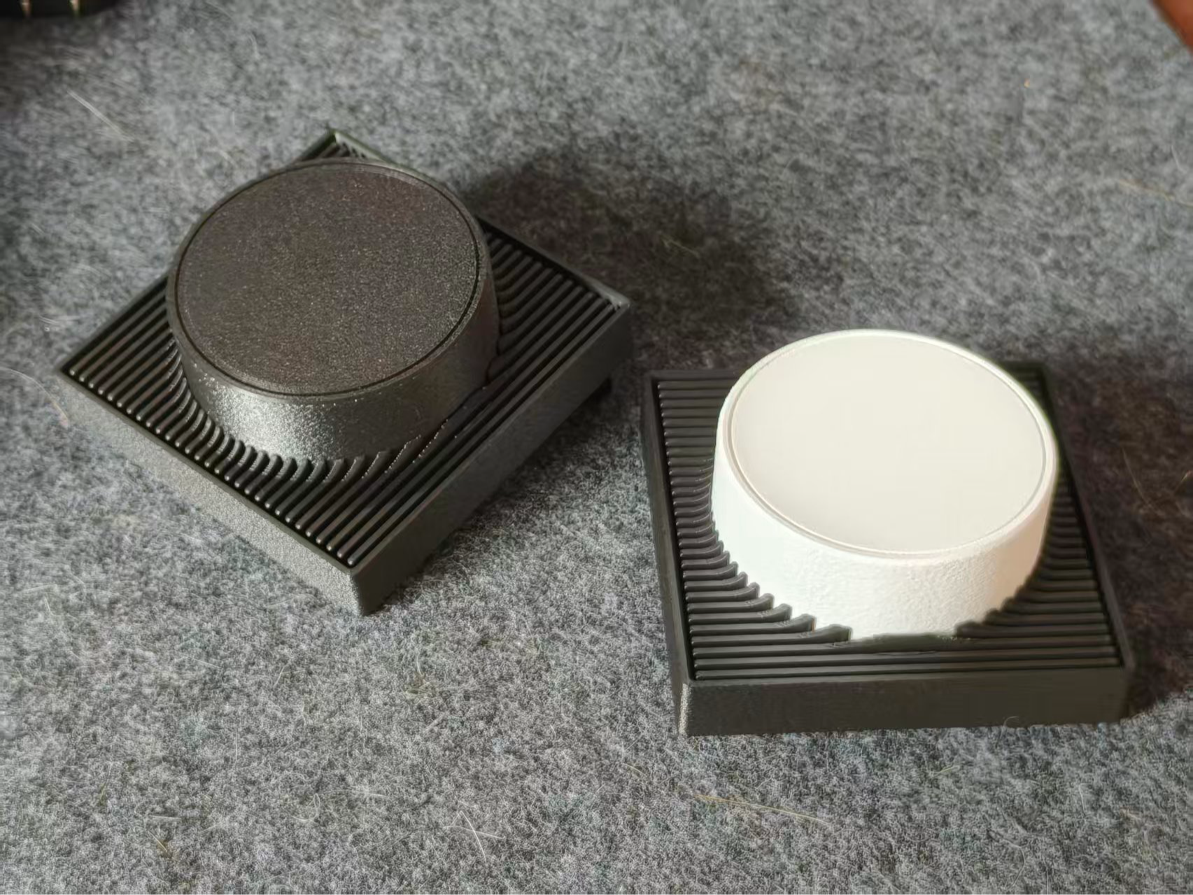 小米屏幕挂灯1S遥控器外壳（一体打印可折叠底座）