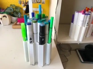 Extendable pen puzzle (pen holder)