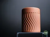 Минималистична кутия с капак
