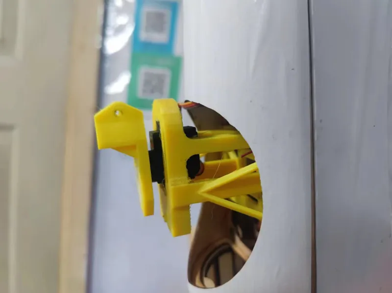 servo tripod head