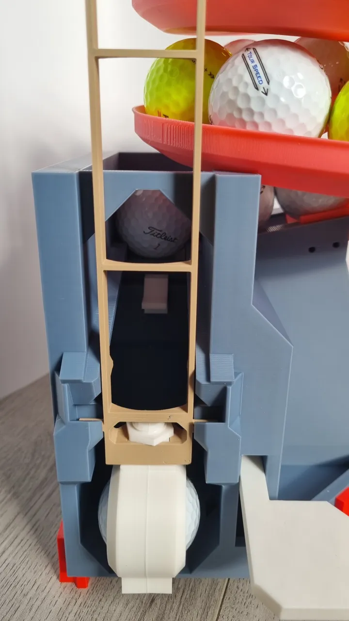Golf ball dispenser pro view 4
