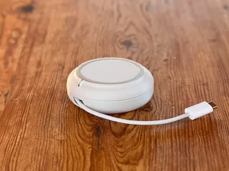 Magsafe wind up travel charger holder